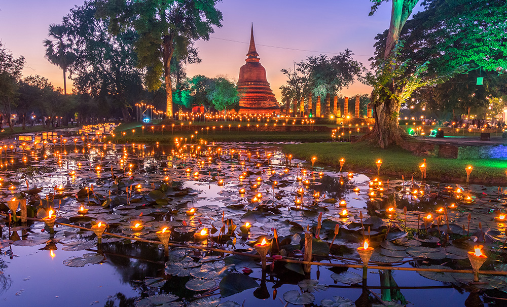 Loy Kratong Festival at The Sukhothai Historical Park covers the ruins of Sukhothai